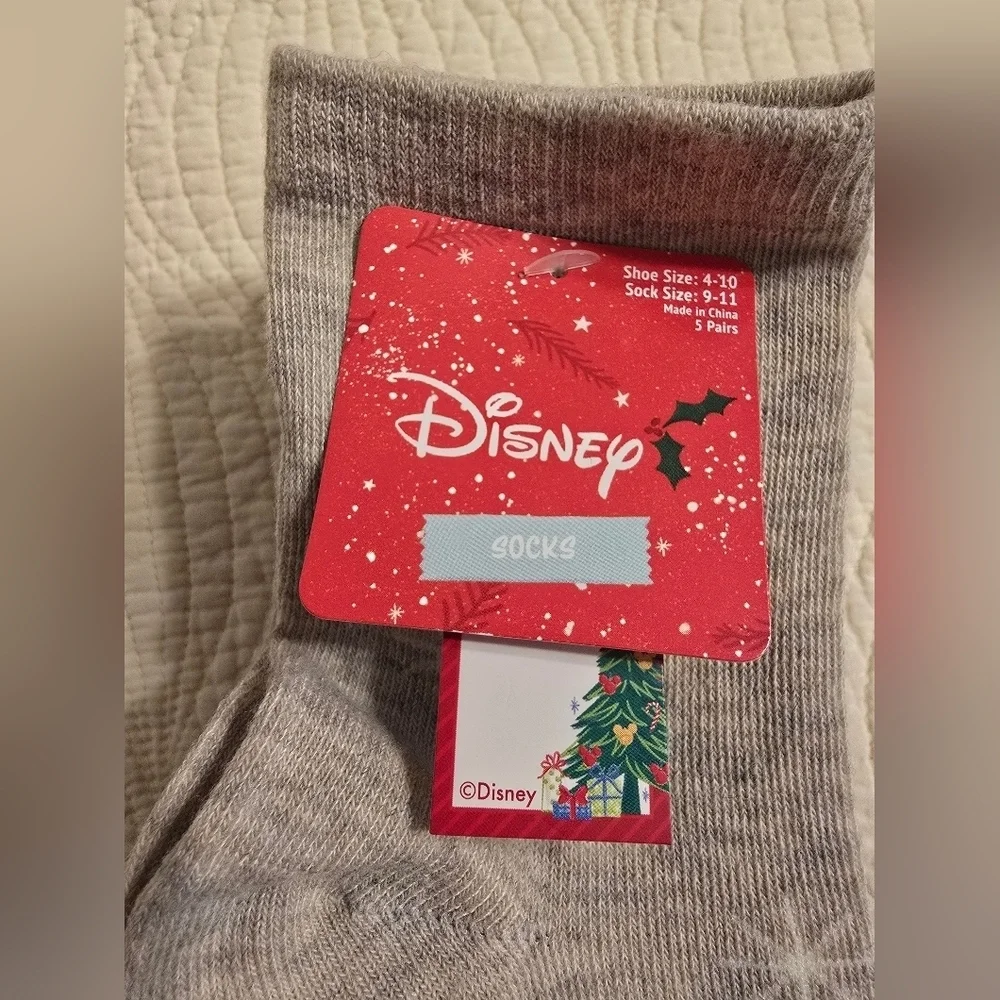 Disney Gray Socks with Winnie the Pooh Design